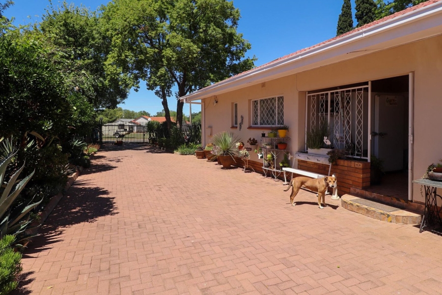 3 Bedroom Property for Sale in Flamwood North West